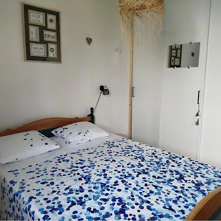 Apartment T2 Mezzanine Climatise Idealement Situe - 4 Couchages - 4casel8 Saint-Cyprien (Pyrenees-Orientales)
