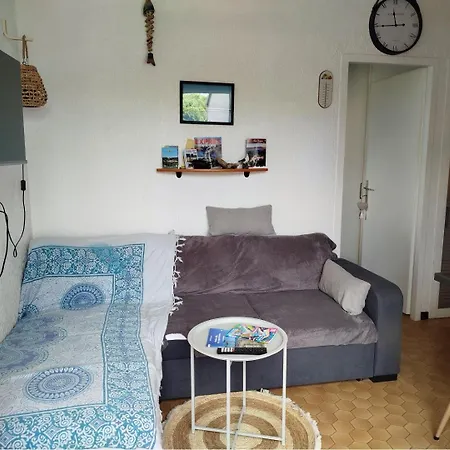 T2 Mezzanine Climatise Idealement Situe - 4 Couchages - 4casel8