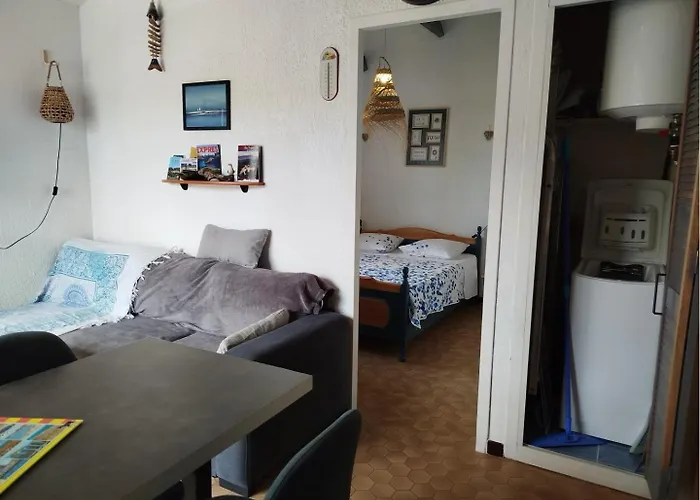 T2 Mezzanine Climatise Idealement Situe - 4 Couchages - 4casel8