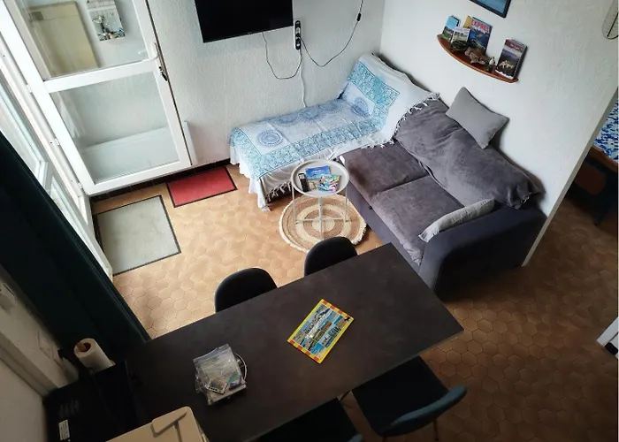 T2 Mezzanine Climatise Idealement Situe - 4 Couchages - 4casel8 * Saint-Cyprien (Pyrenees-Orientales)