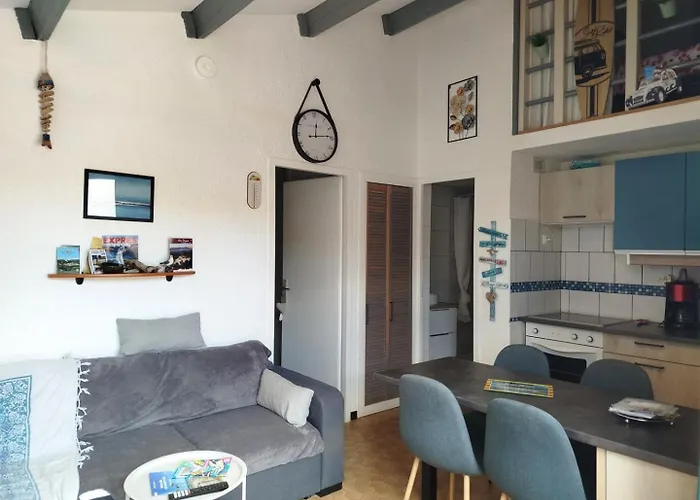 T2 Mezzanine Climatise Idealement Situe - 4 Couchages - 4casel8 * Saint-Cyprien (Pyrenees-Orientales)